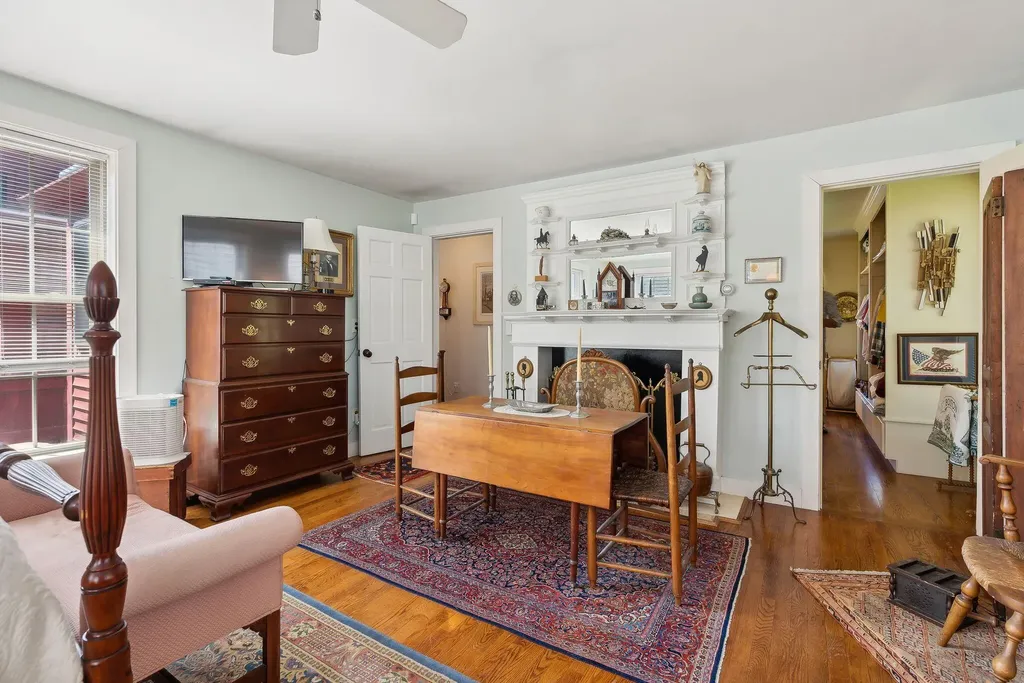 18 Roosevelt Street Westbrook ME 04092
