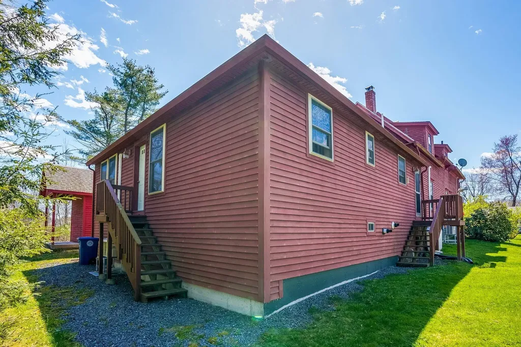 18 Roosevelt Street Westbrook ME 04092