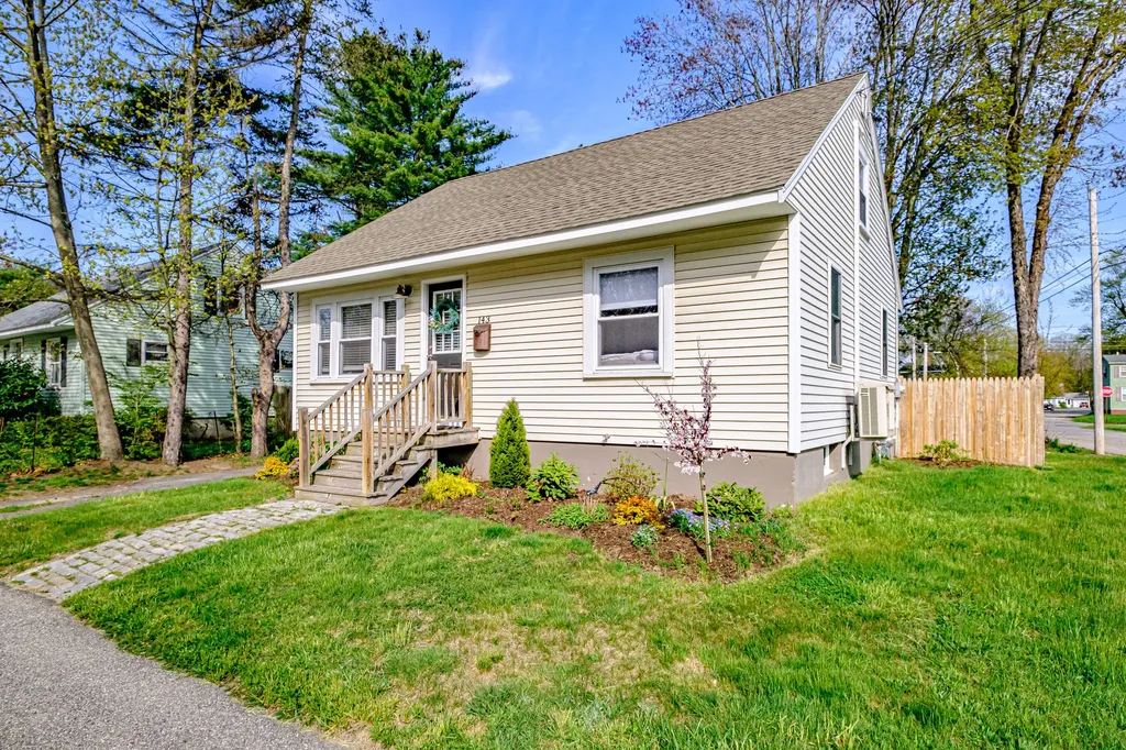 143 Holm Avenue Portland ME 04102