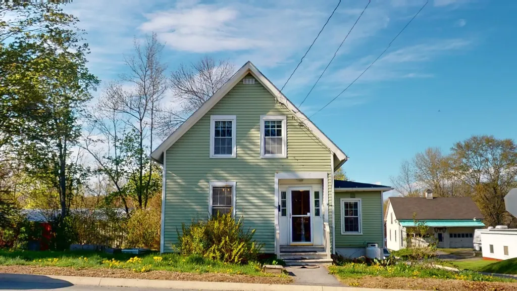 98 Mill Street Orono ME 04473