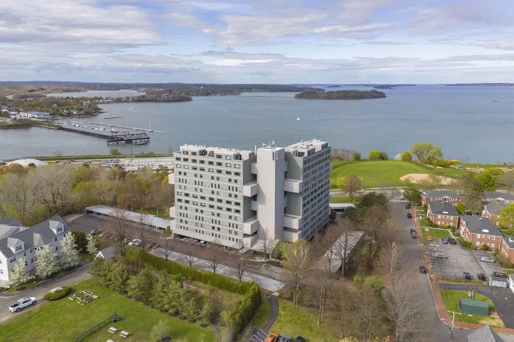 340 Eastern Promenade Portland ME 04101