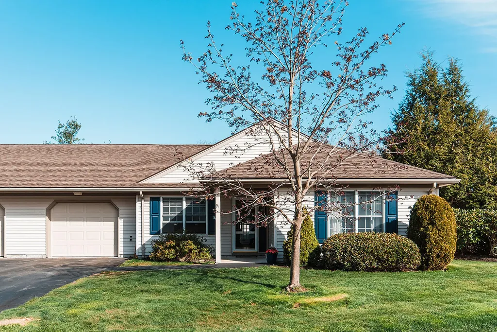 91 Southpointe Drive Scarborough ME 04074