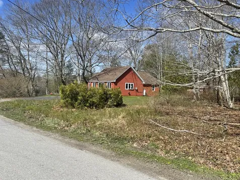 23 Flintwood Lane Cushing ME 04563