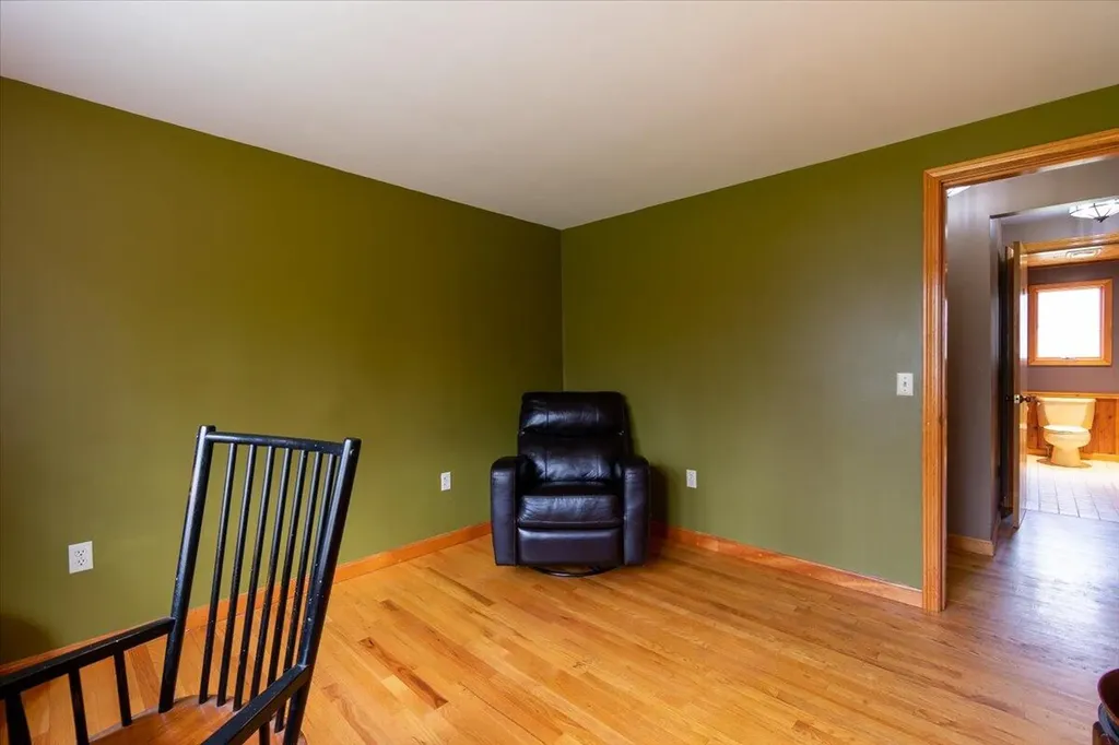 10 Kenmore Drive Warren ME 04864