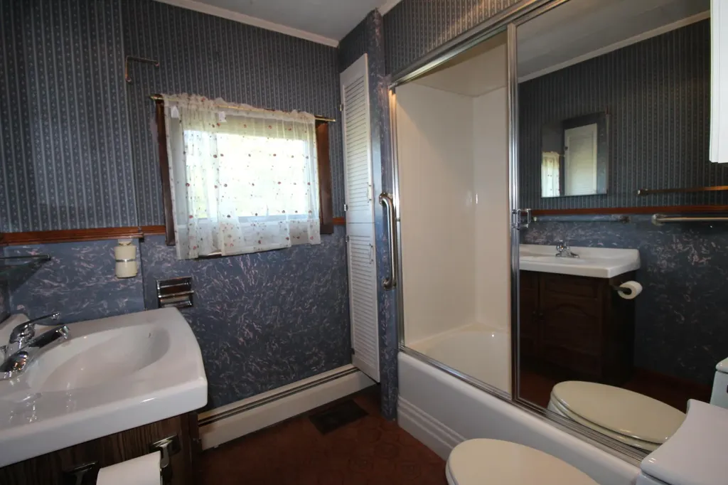 75 Mount Ephraim Road Searsport ME 04974