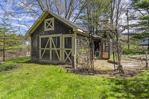 159 Payson Road Union ME 04862