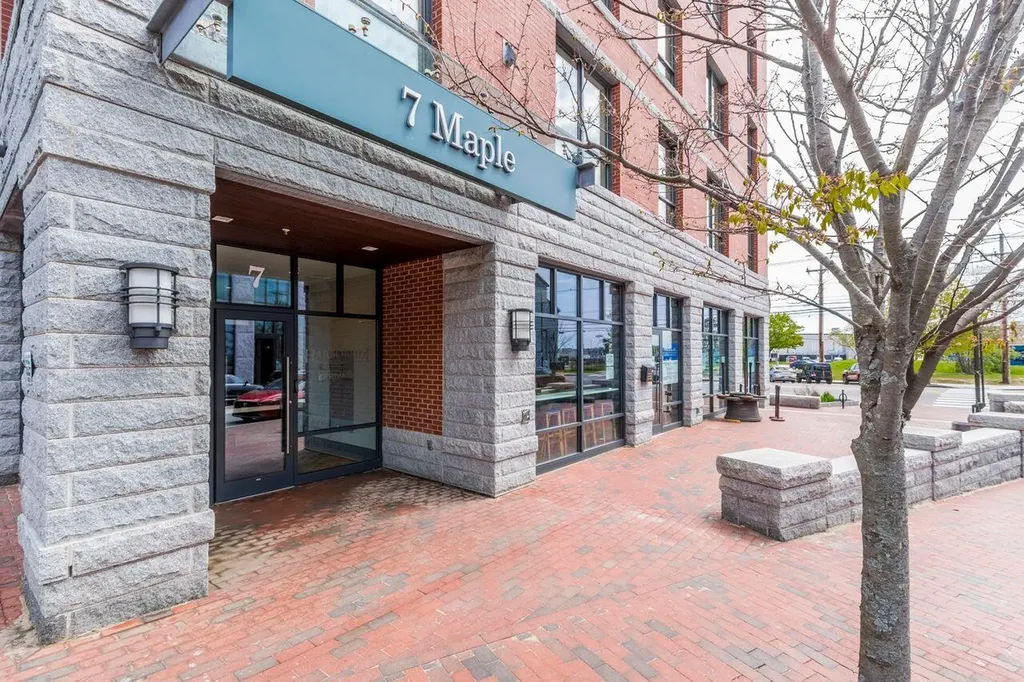 7 Maple Street Portland ME 04101