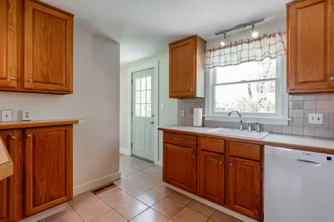 360 Tuttle Road Cumberland ME 04021