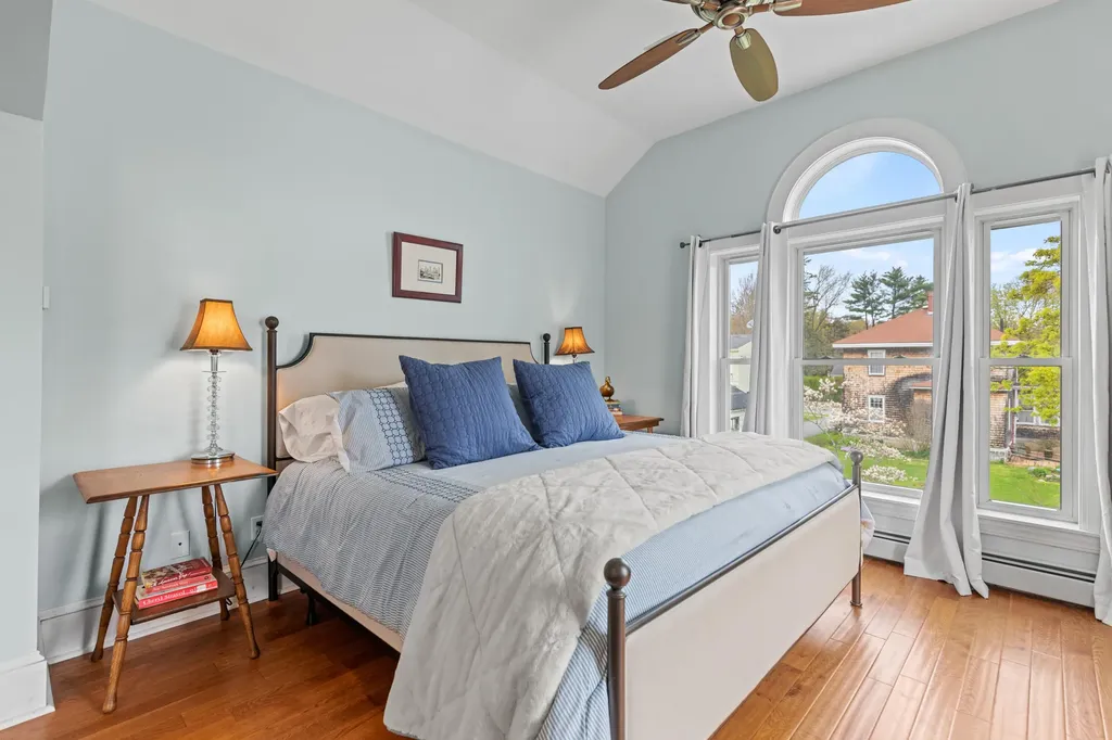53 Gleckler Road Portland ME 04103