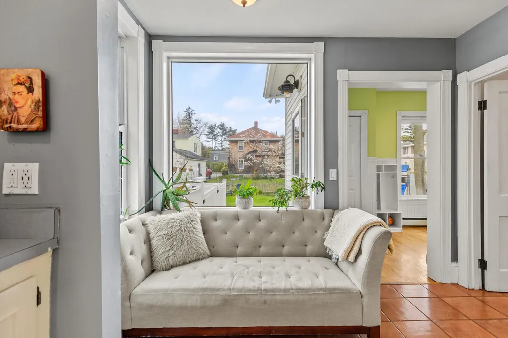 53 Gleckler Road Portland ME 04103