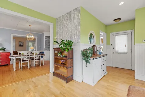 53 Gleckler Road Portland ME 04103
