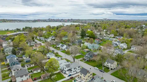 53 Gleckler Road Portland ME 04103