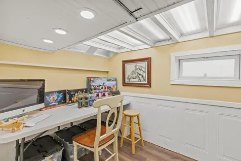 53 Gleckler Road Portland ME 04103