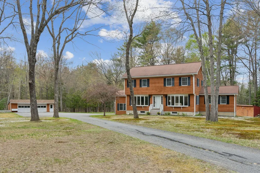 184 Bog Road Augusta ME 04330