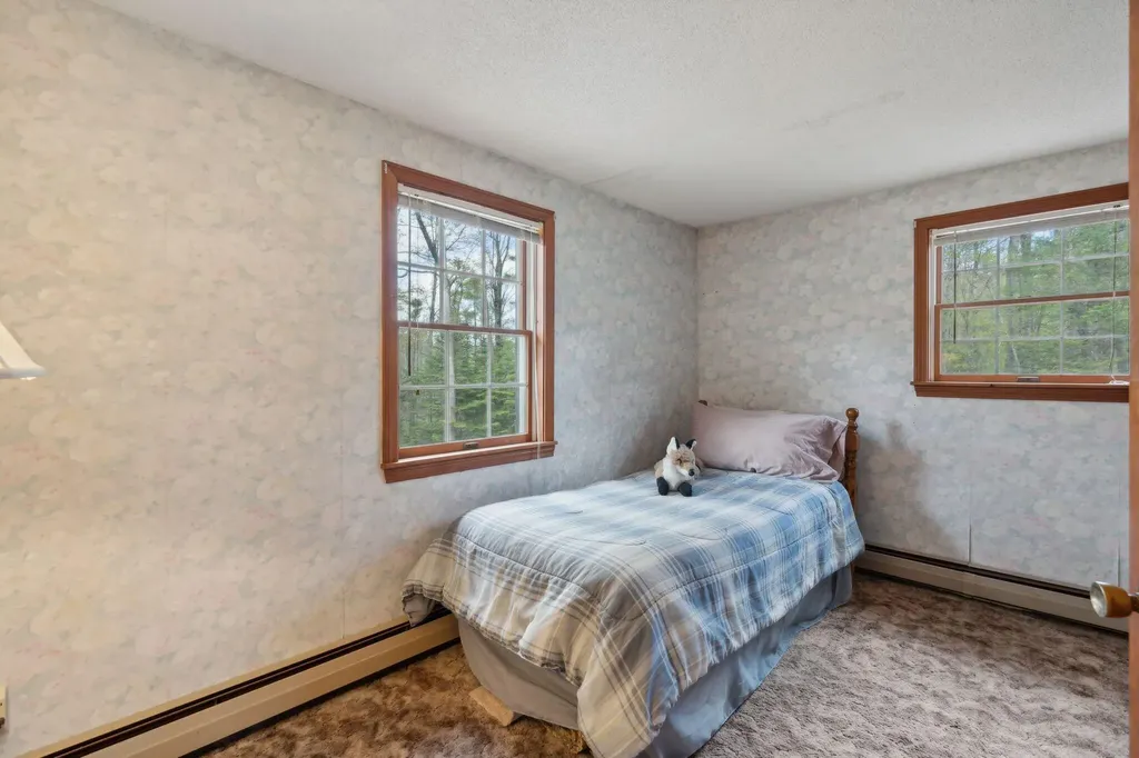 184 Bog Road Augusta ME 04330
