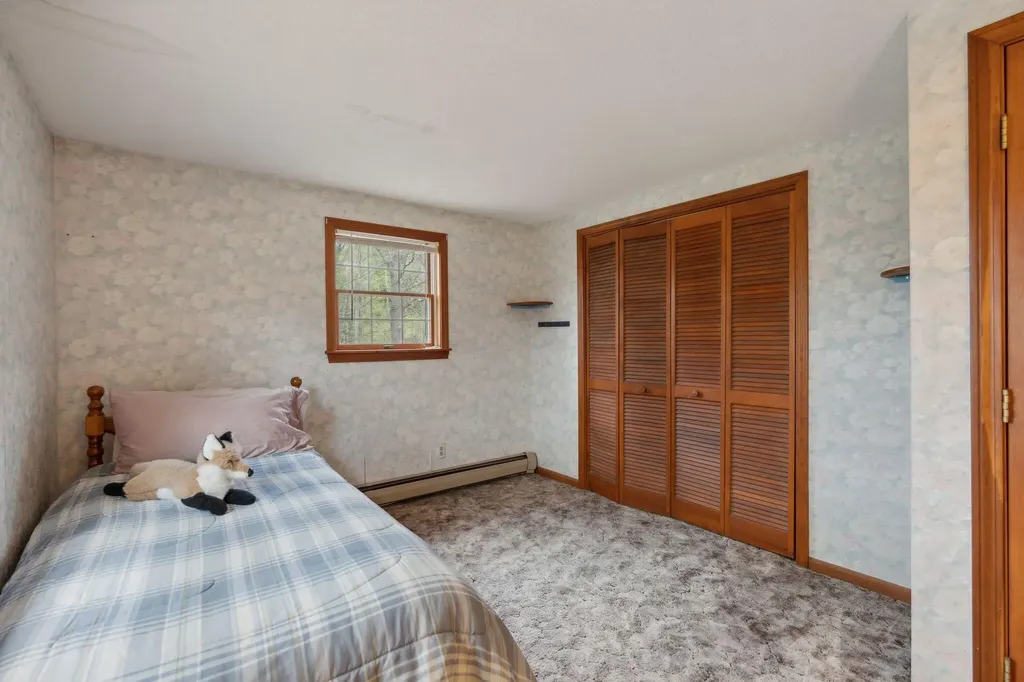 184 Bog Road Augusta ME 04330