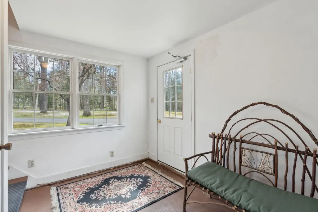 184 Bog Road Augusta ME 04330