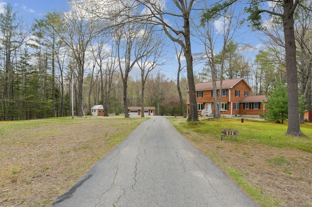 184 Bog Road Augusta ME 04330