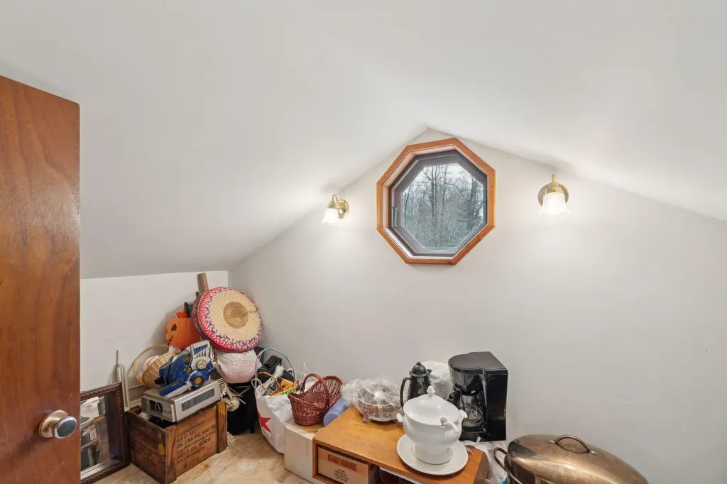 184 Bog Road Augusta ME 04330