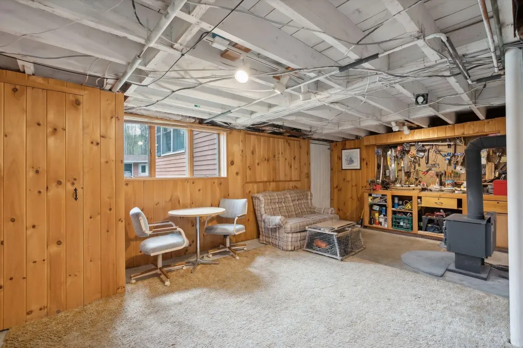 184 Bog Road Augusta ME 04330