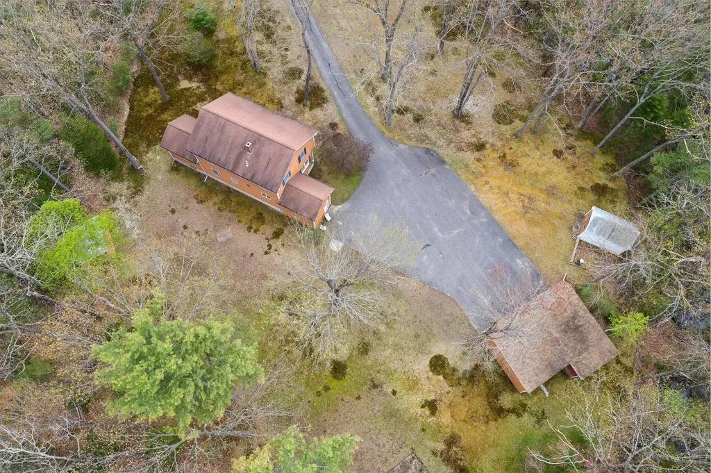 184 Bog Road Augusta ME 04330