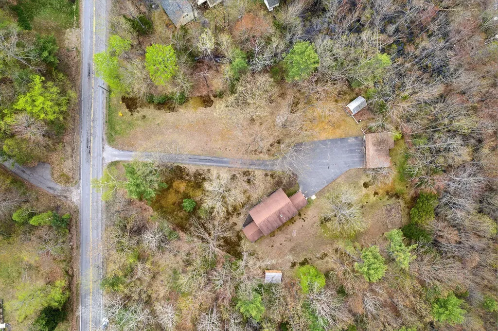 184 Bog Road Augusta ME 04330