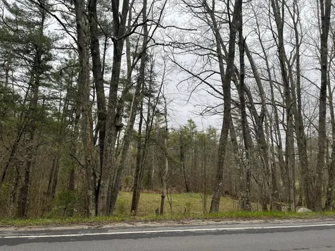 783 Middlesex Road Topsham ME 04086