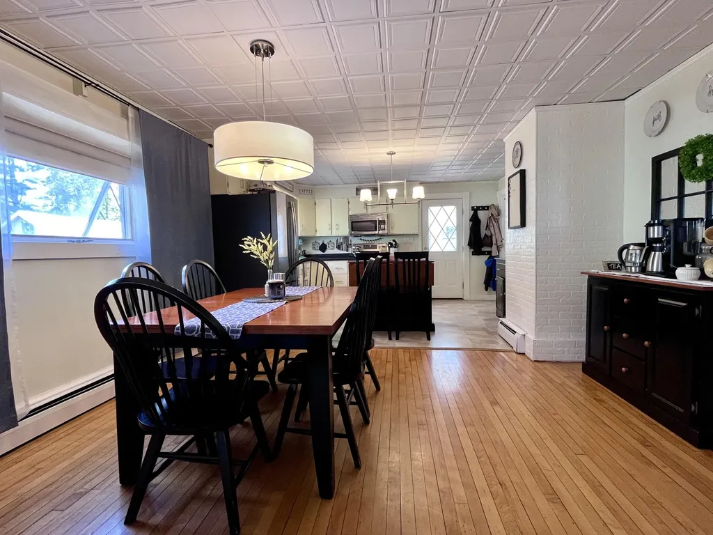 28 Edgemont Avenue Waterville ME 04901