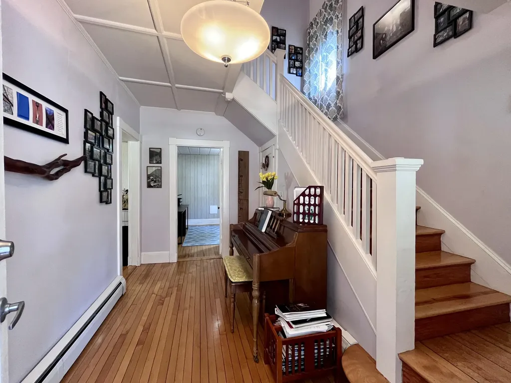 28 Edgemont Avenue Waterville ME 04901