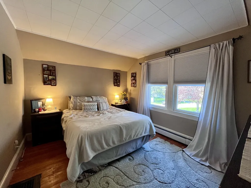 28 Edgemont Avenue Waterville ME 04901
