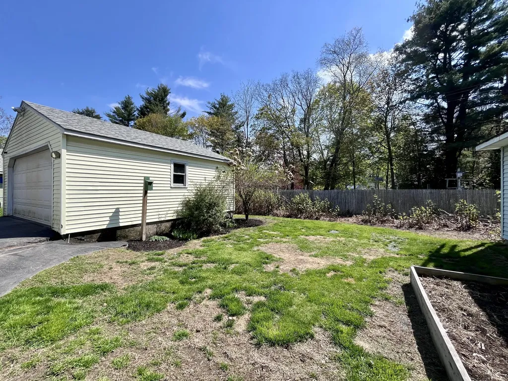 28 Edgemont Avenue Waterville ME 04901