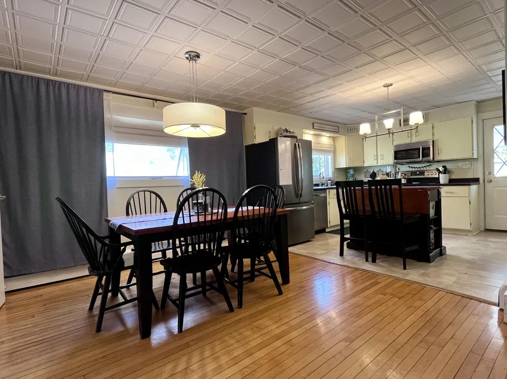 28 Edgemont Avenue Waterville ME 04901