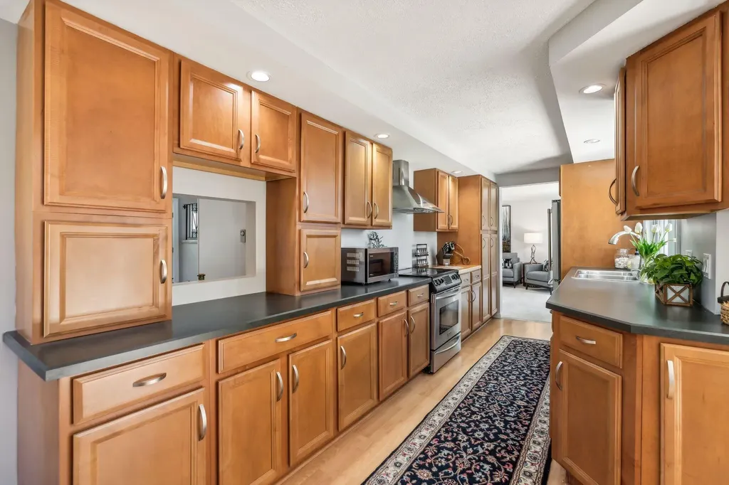 1 Canterbury Circle Kennebunk ME 04043