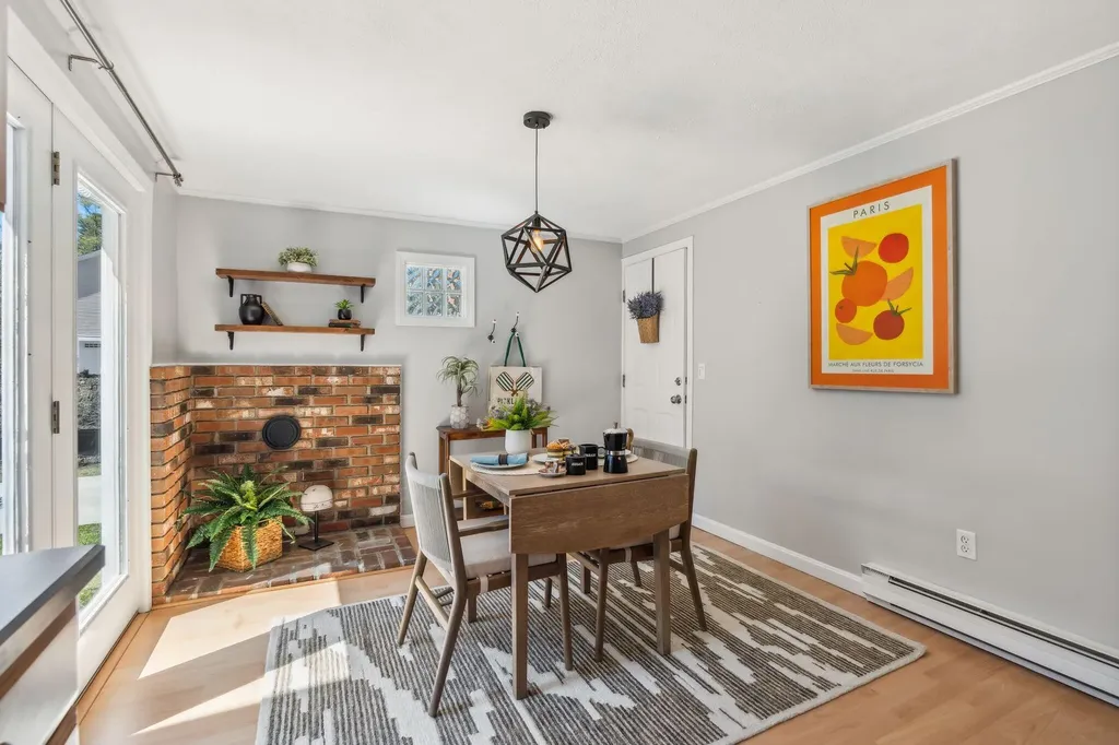 1 Canterbury Circle Kennebunk ME 04043