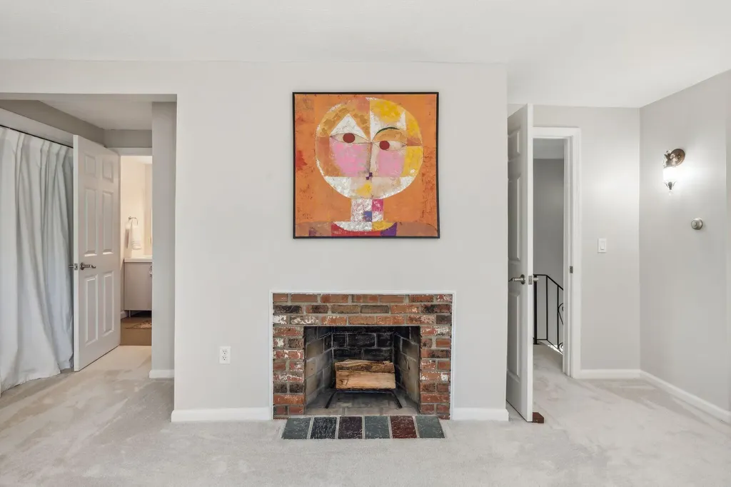 1 Canterbury Circle Kennebunk ME 04043