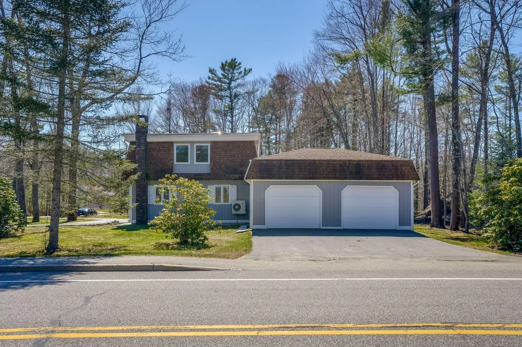 1 Canterbury Circle Kennebunk ME 04043