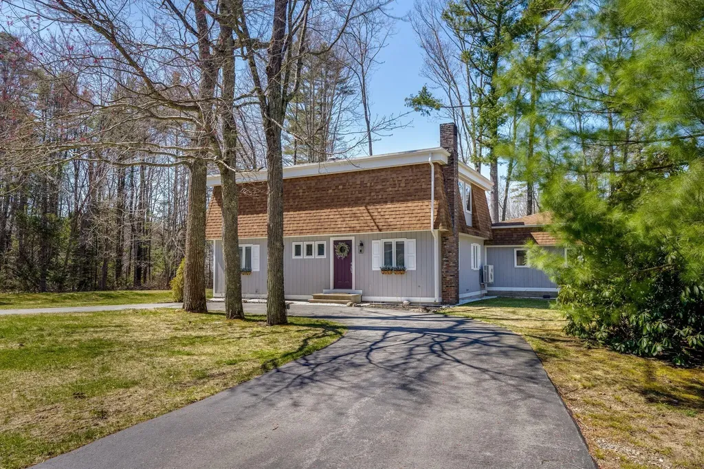 1 Canterbury Circle Kennebunk ME 04043
