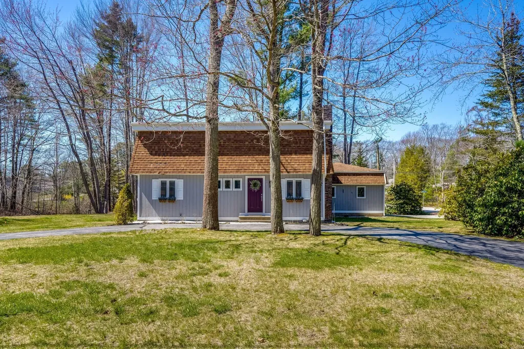 1 Canterbury Circle Kennebunk ME 04043
