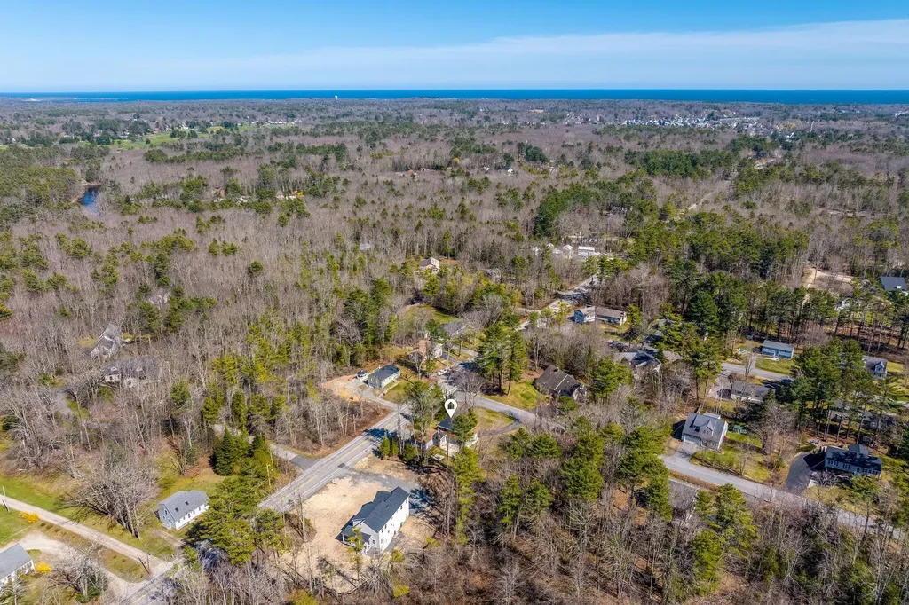 1 Canterbury Circle Kennebunk ME 04043