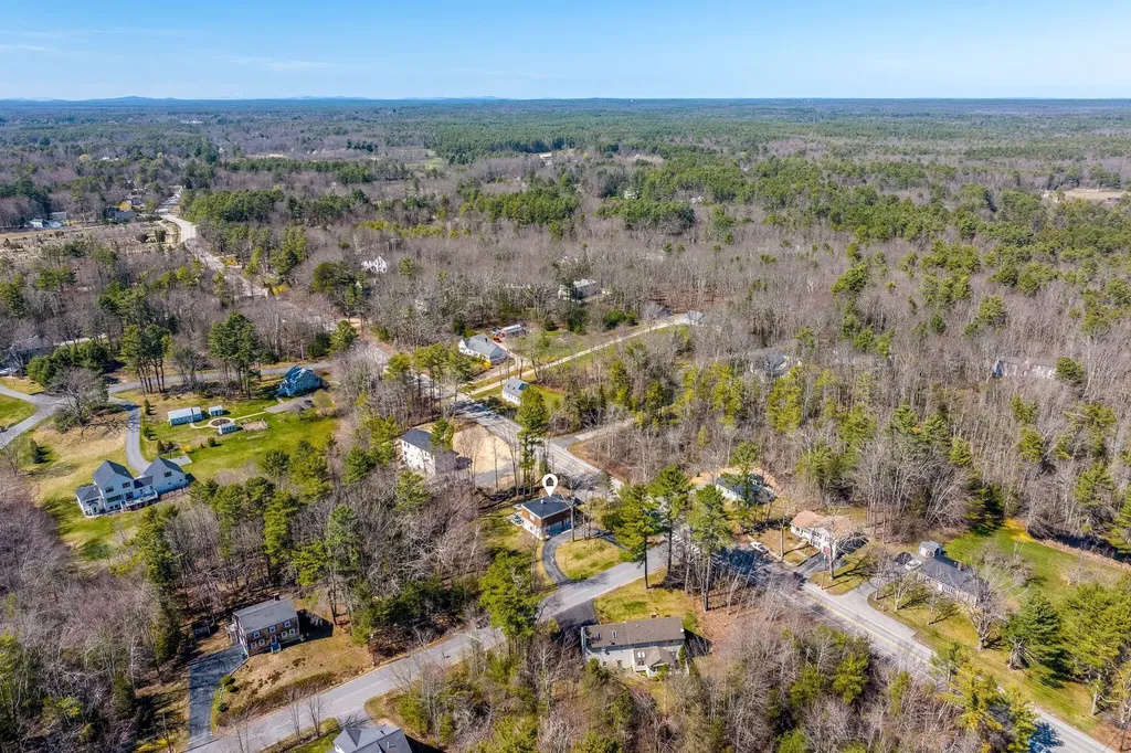 1 Canterbury Circle Kennebunk ME 04043