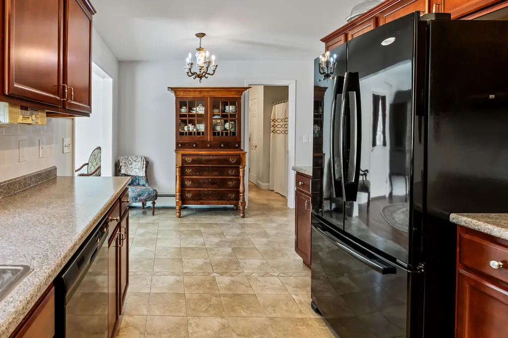 12 Poland Place Poland ME 04274