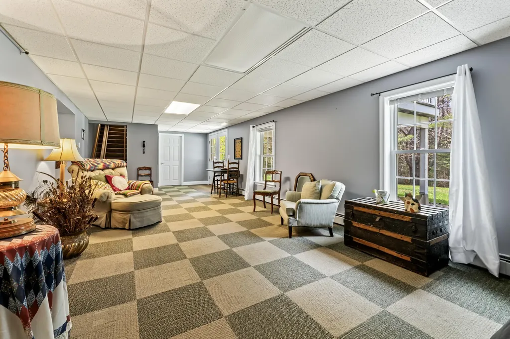 12 Poland Place Poland ME 04274