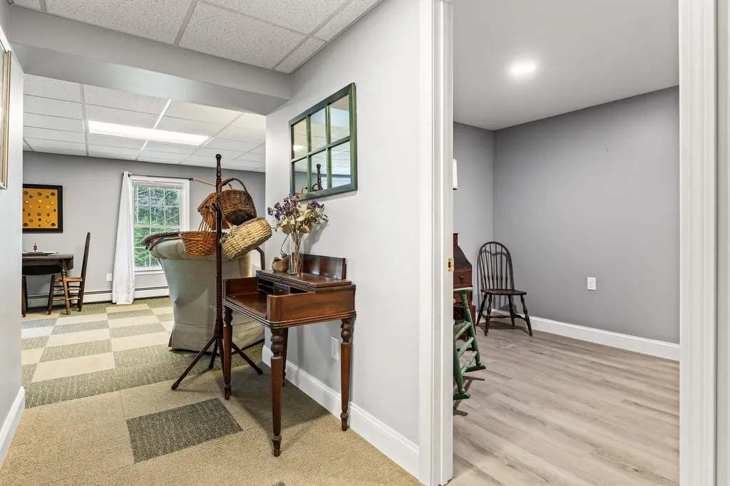 12 Poland Place Poland ME 04274
