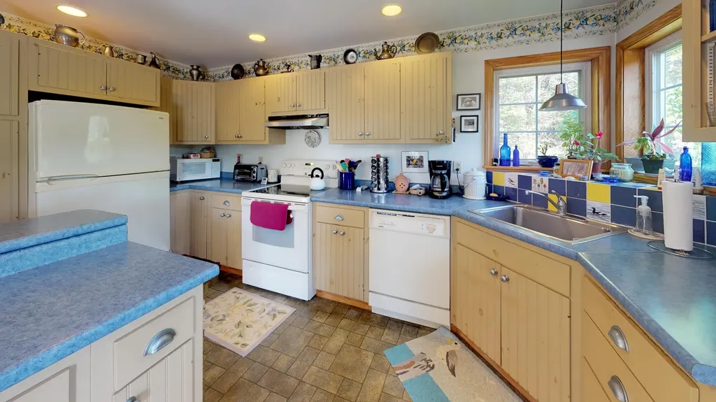 78 Oceanward Drive Friendship ME 04547