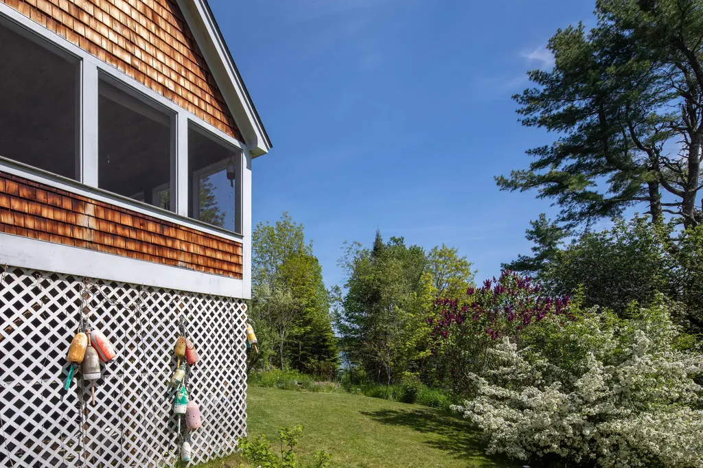 78 Oceanward Drive Friendship ME 04547