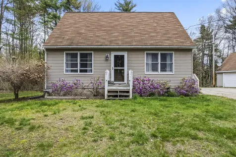 14 Wogan Road Raymond ME 04071