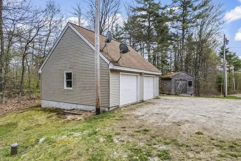 14 Wogan Road Raymond ME 04071