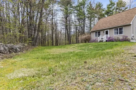 14 Wogan Road Raymond ME 04071