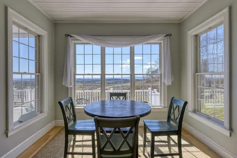 25 Browns Avenue Sedgwick ME 04676