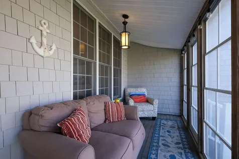 25 Browns Avenue Sedgwick ME 04676